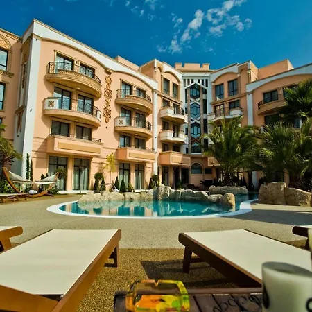 アパート Aphrodite Rose *